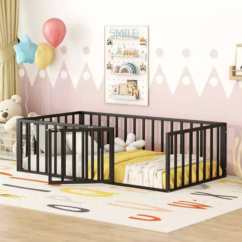 Struttura letto a terra in metallo nero/rosa/bianco con recinzione e porta, singola/matrimoniale/queen size, 1 persona